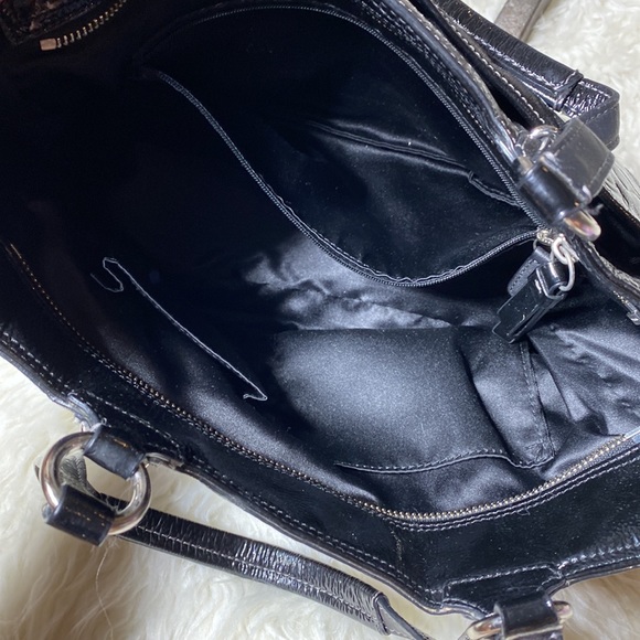 COACH Gallery Patent Leather Tote Black F19462 - Picture 13 of 14